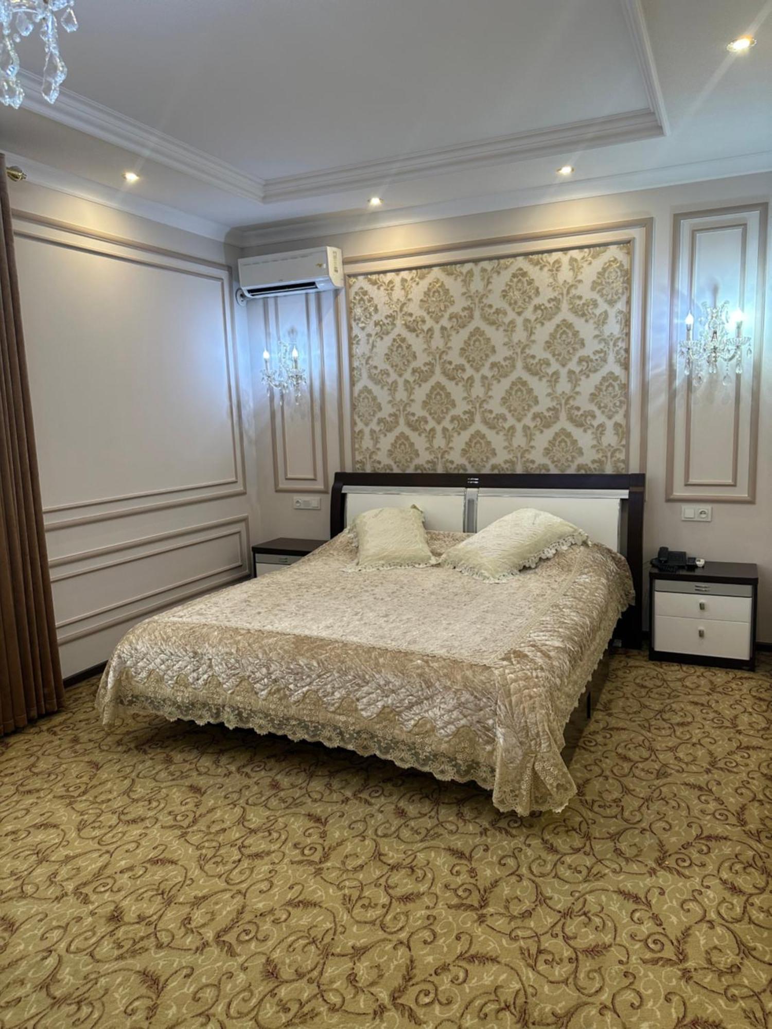 Emirhan Hotel Samarkand Exteriör bild